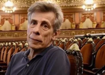 El Teatro Colón despidió al director musical que fue detenido en Londres acusado de abuso a menores