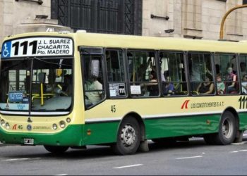 AMBA: Transporte propone aumento de 251% en colectivos y 169% en trenes desde febrero