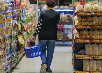 Una familia necesitó casi $500 mil para no ser pobre en diciembre