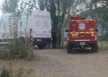 Provincia de Mendoza: Buscan a dos jóvenes que fueron arrastrados por la corriente de un río