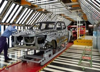 GM, VW, Renault y Nissan: ya son 4 las fábricas que no pueden producir por falta de insumos y se podrían sumar más