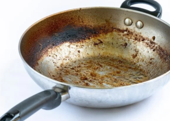 El secreto para que la sartén quemada vuelva a lucir como nueva