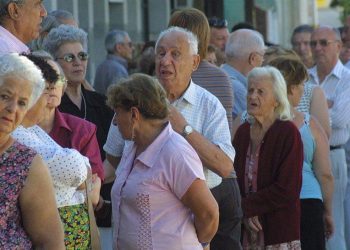 Hay el doble de jubilados y pensionados que en 2001 y sólo 4 de cada 10 obtuvo el beneficio con todos los aportes