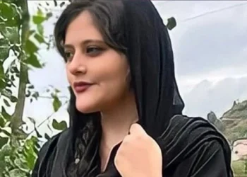 Irán condenó al tío de Amini a más de cinco años de cárcel por protestar y criticar al gobierno