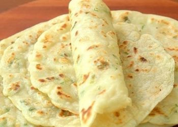 La receta perfecta: pan plano con ajo y mantequilla