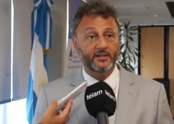 Convocaron al Consejo del Salario Mínimo y la CGT pide subas del 85%