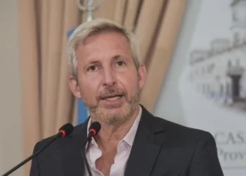 Frigerio reclamó «diálogo y consenso» al Gobierno y no apuntar al «detrimento de las provincias»