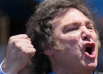 La respuesta de Milei a Torres: «Proceda y hágase cargo de las consecuencias en la Justicia»