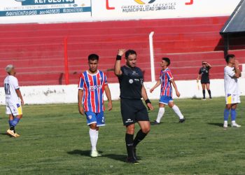 Cuaterna arbitral sanrafaelina en una de las finales del Torneo Regional