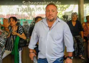 Paritarias: ATE aceptó la oferta del Gobierno y Ampros la evaluará en los hospitales