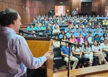 Salud entregó equipamiento tecnológico para las rondas sanitarias