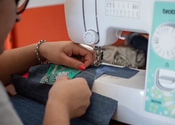 Se acercan las clases: realizarán un taller para la fabricación de cartucheras