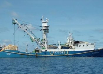 Rescataron a seis personas tras estar 37 días a la deriva en el Pacífico