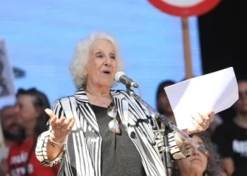 Carlotto: «Las provocaciones de Milei y Villarruel violan todos los pactos internacionales»