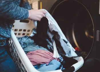 Cómo secar tu ropa rápido y sin esfuerzo cuando hay bajas temperaturas