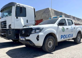 ¿Por qué buscan al camionero que abandonó el vehículo en La Pampa?