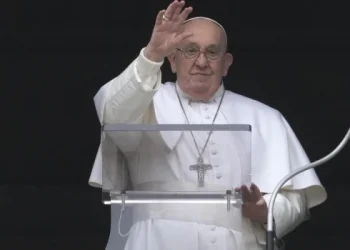 El Papa pidió compromiso para erradicar “la lacra de los abusos en todos los ámbitos”