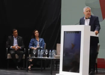 El reclamo de Cornejo a Milei por la coparticipación