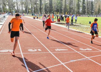 La Escuela municipal de Atletismo lanza clases gratuitas para chicos de 5 a 13 años