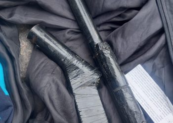 Detuvieron a un joven con una «tumbera» en su mochila