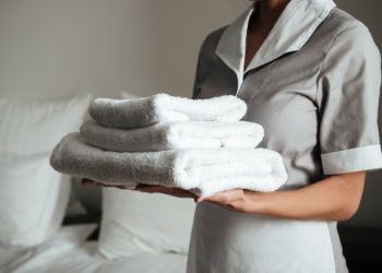 Se llevará a cabo una capacitación gratuita para formar mucamas de hoteles y cabañas