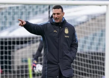 «Nunca dije que no iba a seguir», aclaró Scaloni sobre su futuro en la Selección