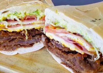 Ocurrió en Argentina: una promoción de  sándwiches de  milanesa a $1,50 terminó en caos y con un apuñalado