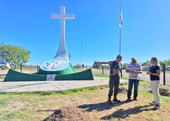 Realizan mejoras en el Monumento a los Veteranos y Caídos en la guerra de Malvinas de cara al 2 de abril