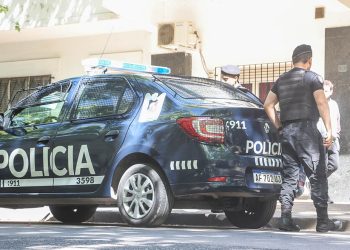 Familias de policías piden por salarios dignos y mejores condiciones laborales