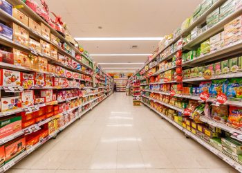 AFIP vigilará las compras en supermercados durante marzo: cuál es el nuevo monto y qué pasa si se excede