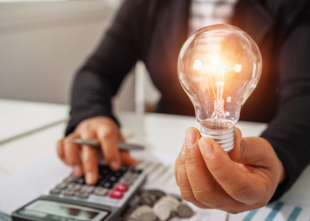 Tarifas eléctricas más caras: cómo podés ahorrar luz y no superar los 400 kwh por mes