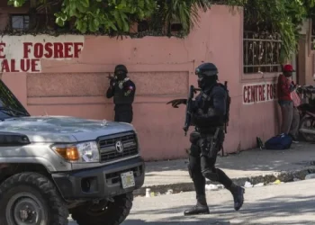 La ONU alerta sobre el bloqueo de la capital haitiana que no permite la llegada de ayuda para niños desnutridos