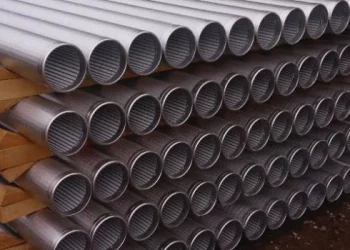 La producción de acero crudo cayó 41,5% interanual en marzo