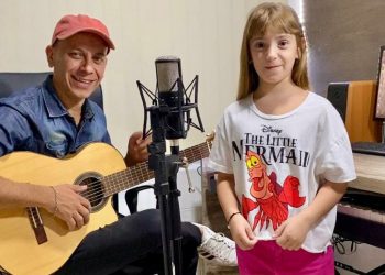 Docente de música creó una innovadora canción infantil para concientizar sobre el dengue