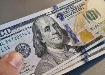 El dólar blue subió por primera vez en el mes y alcanzó nuevamente los $1.000