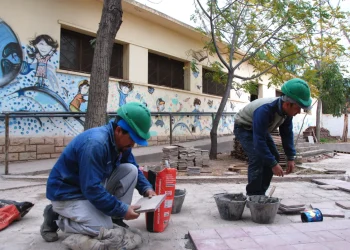El plan que tiene la DGE para avanzar en la construcción de nuevas escuelas en Mendoza