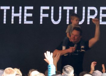 La escalofriante predicción de Elon Musk: «La inteligencia artificial superará al humano más sabio en el año 2025”