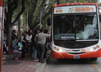 Aumentaron las tarifas de transporte en el departamento: impacto y perspectivas