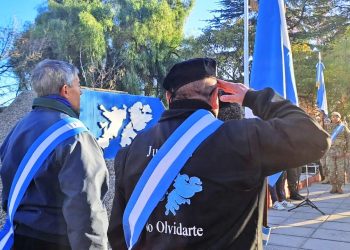 A 42 años de la guerra: con la caminata y la vigilia comienzan las actividades por Malvinas