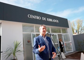 Omar Félix inauguró el nuevo centro de jubilados de la Villa 25 de Mayo