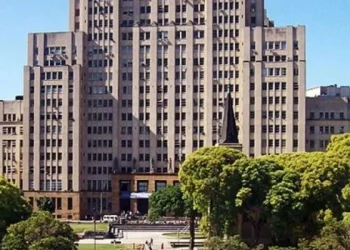 La Facultad de Medicina de la UBA decidió cortar el suministro eléctrico de todas las áreas comunes