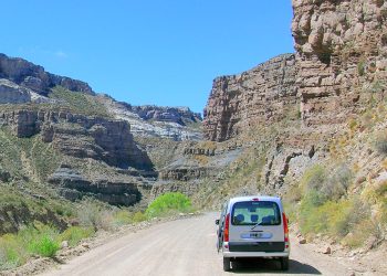 Con acciones entre la Provincia y el Municipio se busca avanzaren la mejora del camino del Cañón del Atuel y ponerlo en agenda