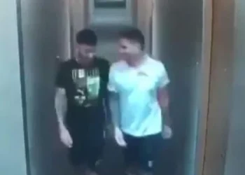 Aparecieron imágenes de dos de los jugadores de Vélez poco después del hecho por el que fueron denunciados por abuso sexual