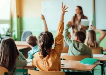 Ampliaron los vouchers educativos a un nuevo sector: quiénes podrán acceder y cuáles son los requisitos