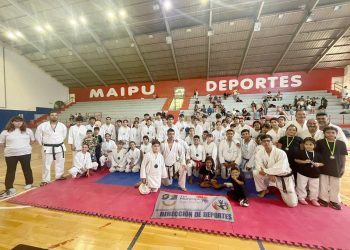 Karatecas locales participaron del 6º encuentro Municipal de Maipú