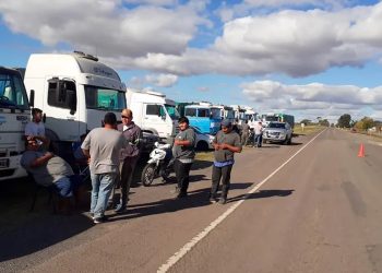 Pablo Moyano amenazó con un paro de Camioneros para el lunes: “No se va a mover una hoja en todo el país”