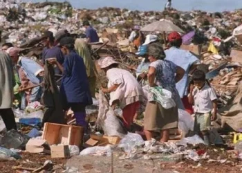 Una universidad privada calcula el nivel de pobreza en el 48,9%