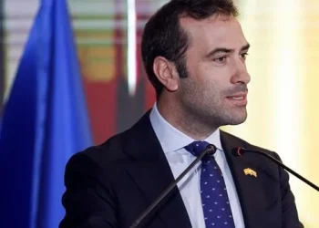 Ministro español pide a Argentina «respeto institucional» para tener relaciones estables