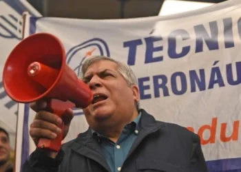 Los técnicos aeronáuticos denuncian un “aerolinicidio”