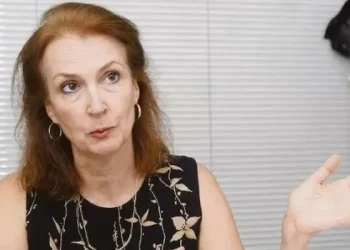 Mondino cuestionó la respuesta de España: «La reacción fue tan desproporcionada que sorprende»